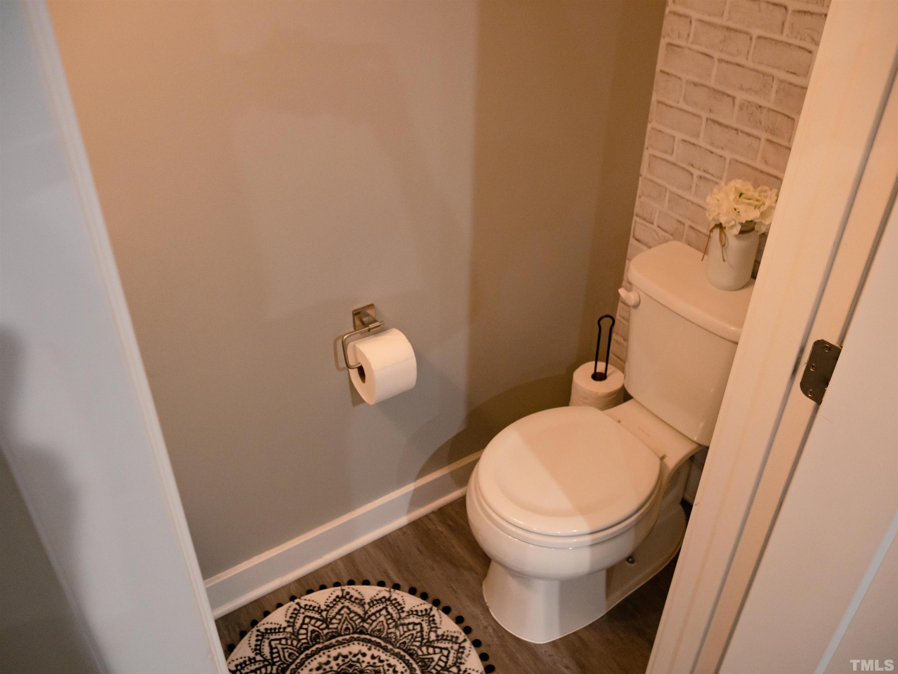200 Misty Pike Drive Raleigh, NC 27603 - Photo 9 of 26