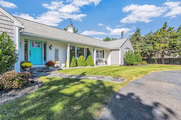 $1,575,000 | 229 South Sea Avenue, West Yarmouth, MA 02673