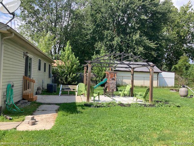 26265 Weigel Road New Boston, MI 48164 - Photo 18 of 21