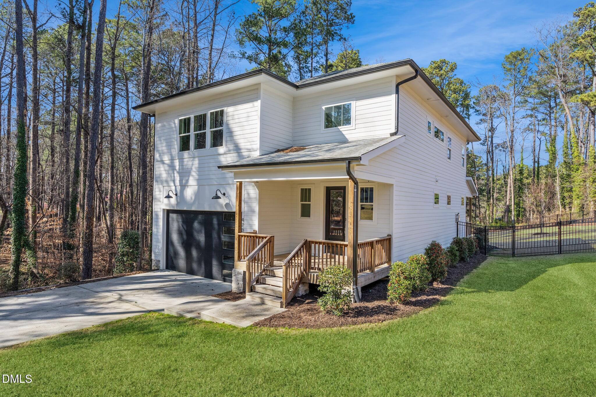 4706 Highview Place Raleigh, NC 27606 - Photo 6 of 38 DSC08561