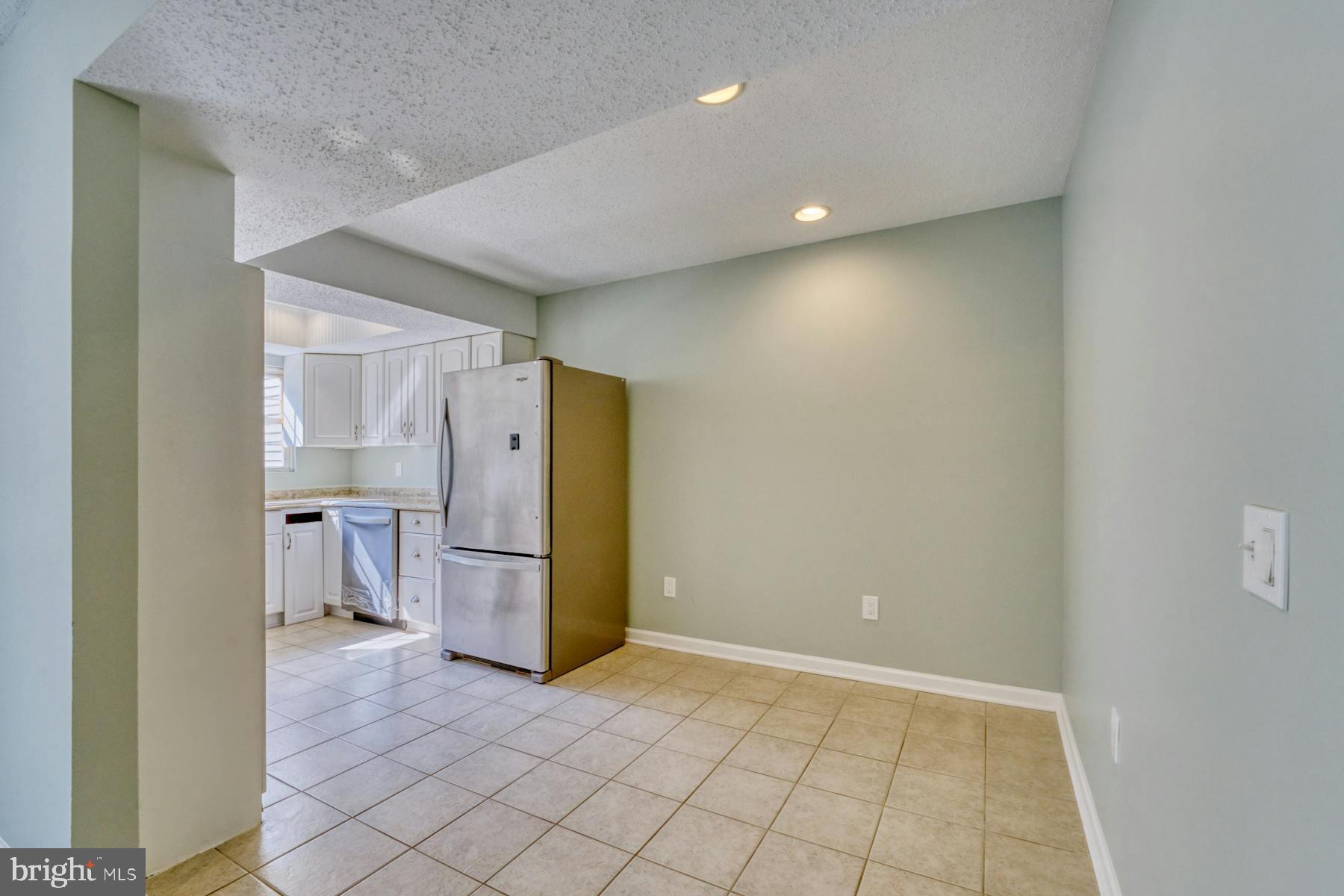 114 Fort Evans Road Southeast, Unit B Leesburg, VA 20175 - Photo 11 of 28 Gallery Image 11