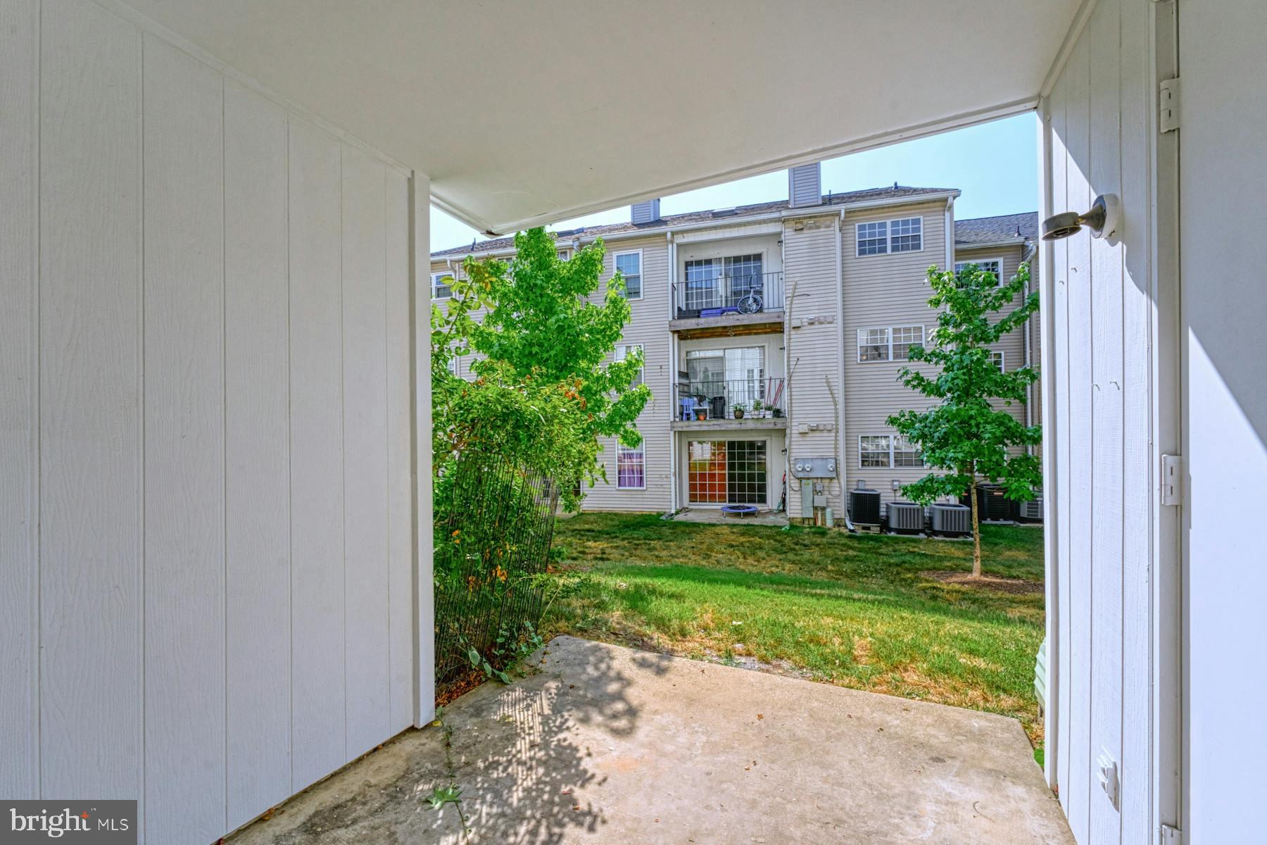 114 Fort Evans Road Southeast, Unit B Leesburg, VA 20175 - Photo 20 of 28 Gallery Image 20