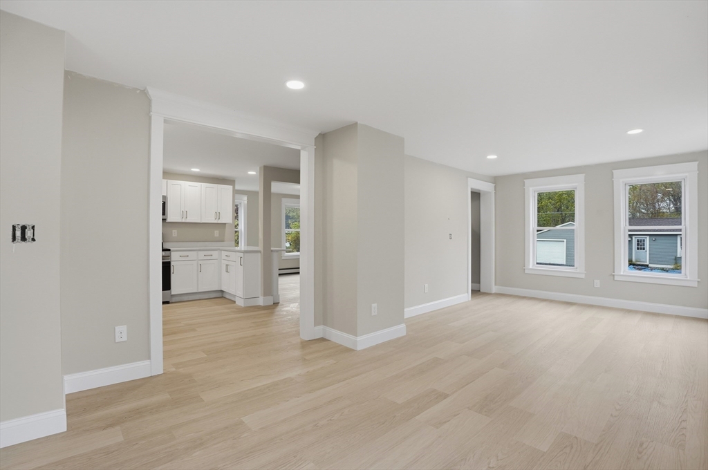 5 Russell Avenue Ashburnham, MA 01430 - Photo 8 of 33