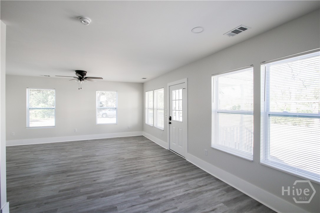 1113 East 69th Street Savannah, GA 31404 - Photo 15 of 40