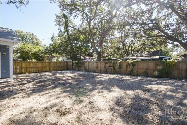 $2,100 | 1113 East 69th Street, Savannah, GA 31404
