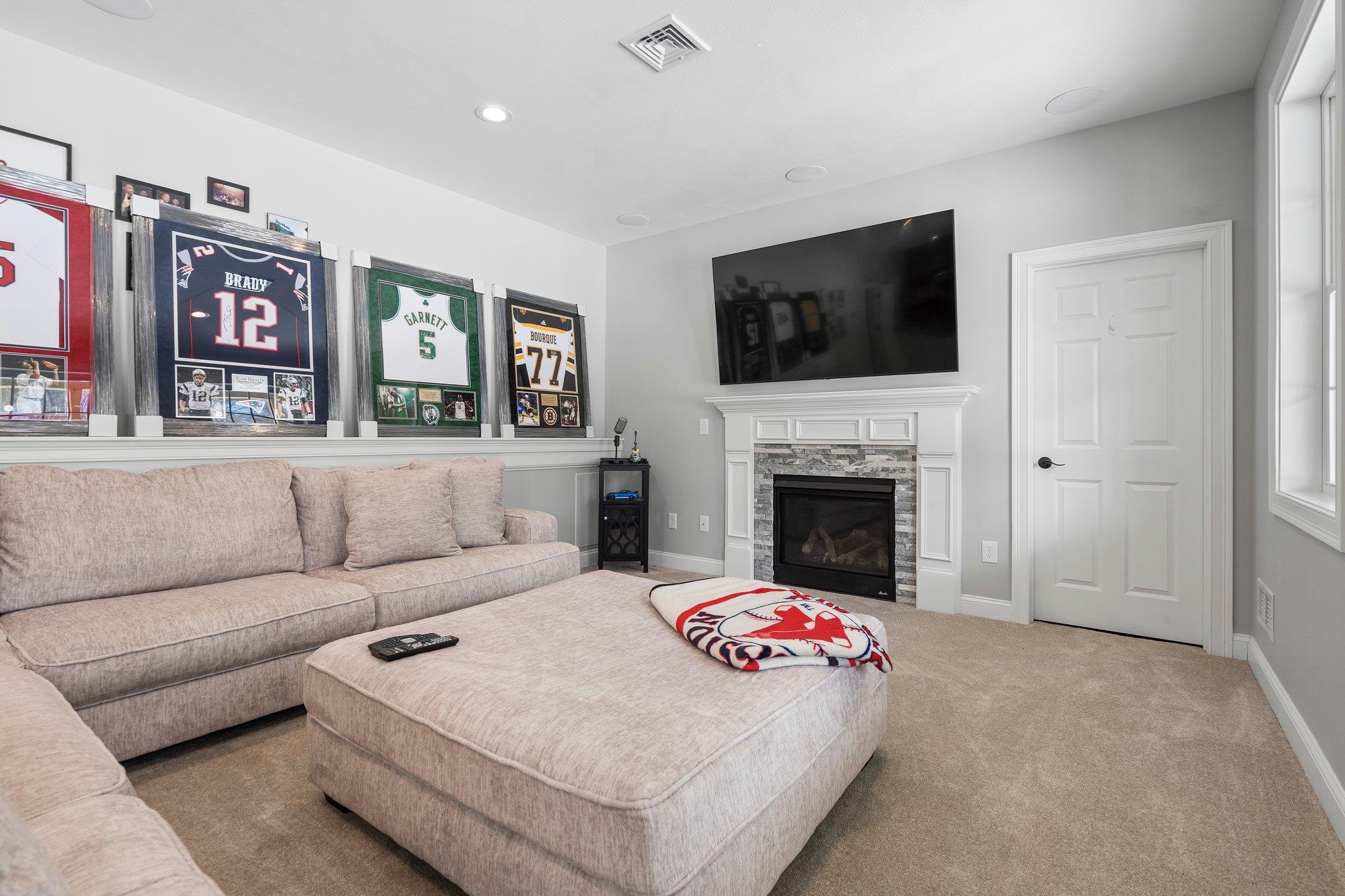 33 Cypress Circle, Unit 33 Exeter, NH 03833 - Photo 27 of 38