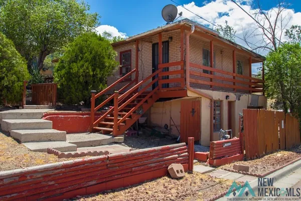 $227,500 | 706 North 1st Street, Gallup, NM 87301