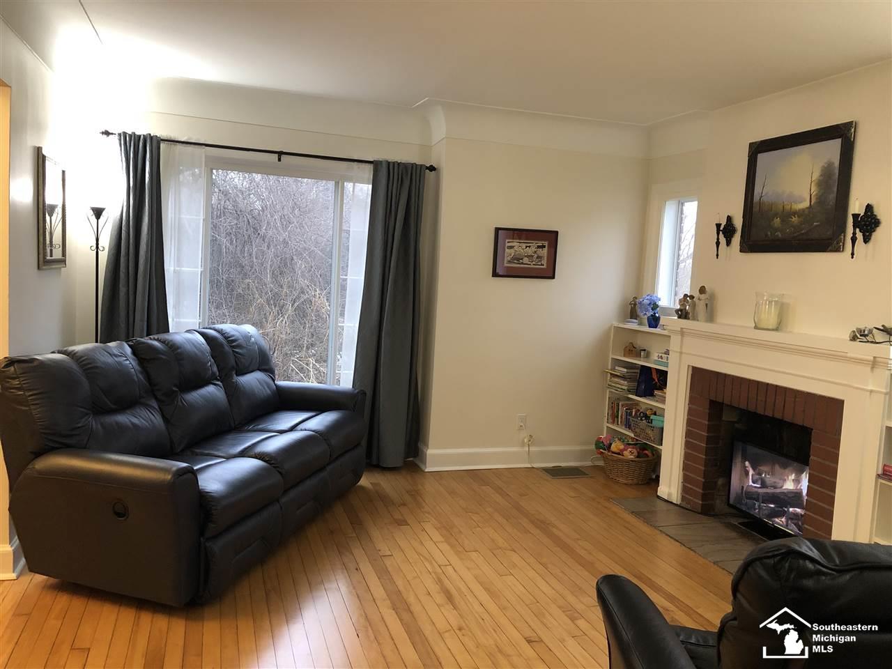 3155 Bluebush Road Monroe, MI 48162 - Photo 2 of 10