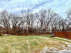 2190 Goddard Road Lincoln Park, MI 48146 - Photo 8 of 10
