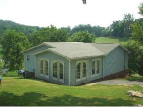 129 Short Coal Chute Road Elizabethton, TN 37643 - Photo 3 of 5 Photo 3