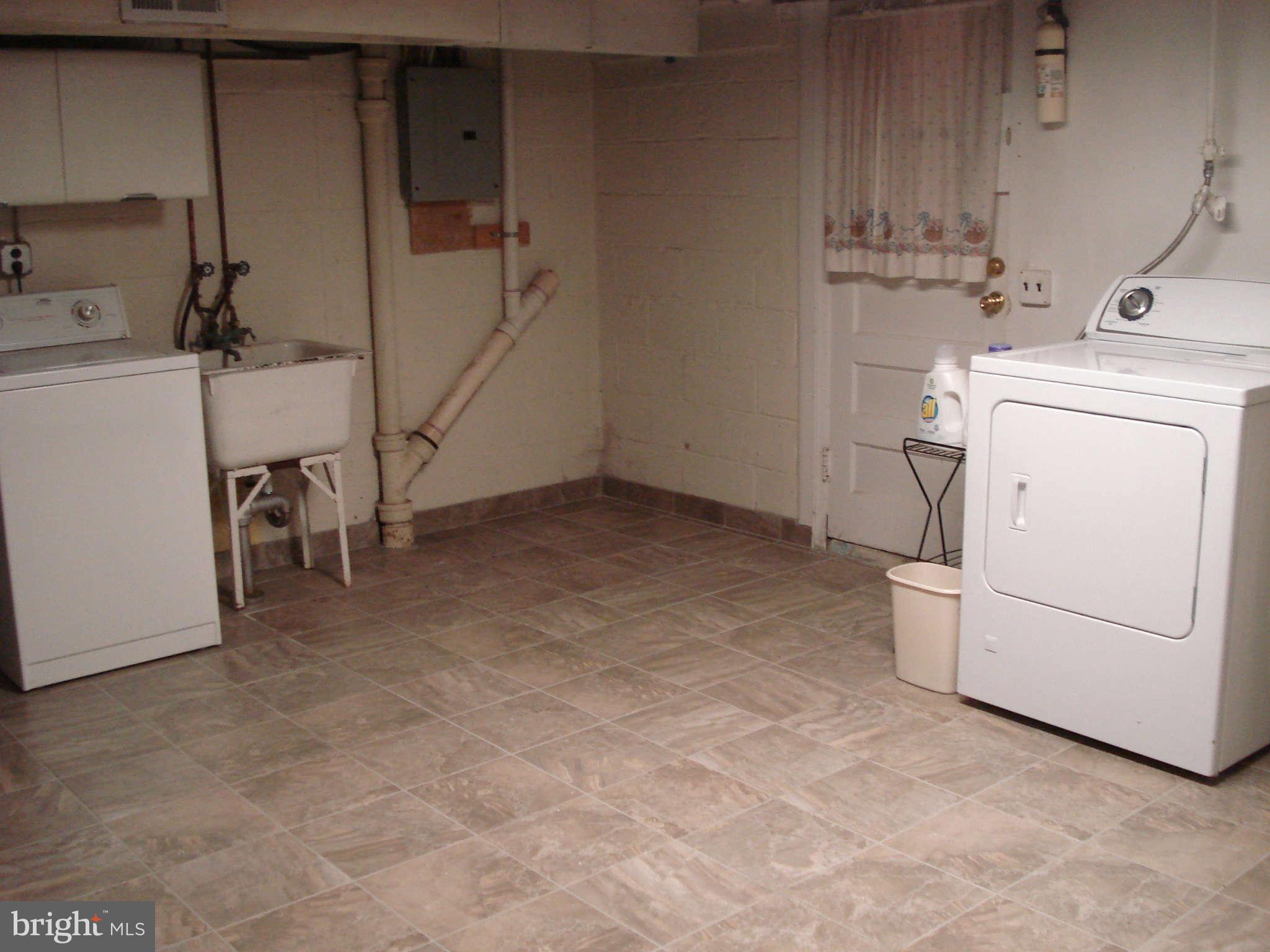2804 Topaz Road Baltimore, MD 21234 - Photo 27 of 30 Basement