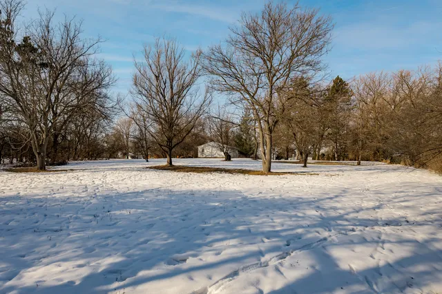 $700,000 | 2985 87th Street, Darien, IL 60561