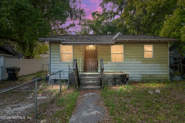 $99,900 | 502 Southeast 15th Street, Gainesville, FL 32641
