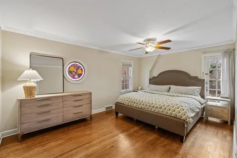 $400,000 | 2812 West 49th Terrace, Westwood, KS 66205