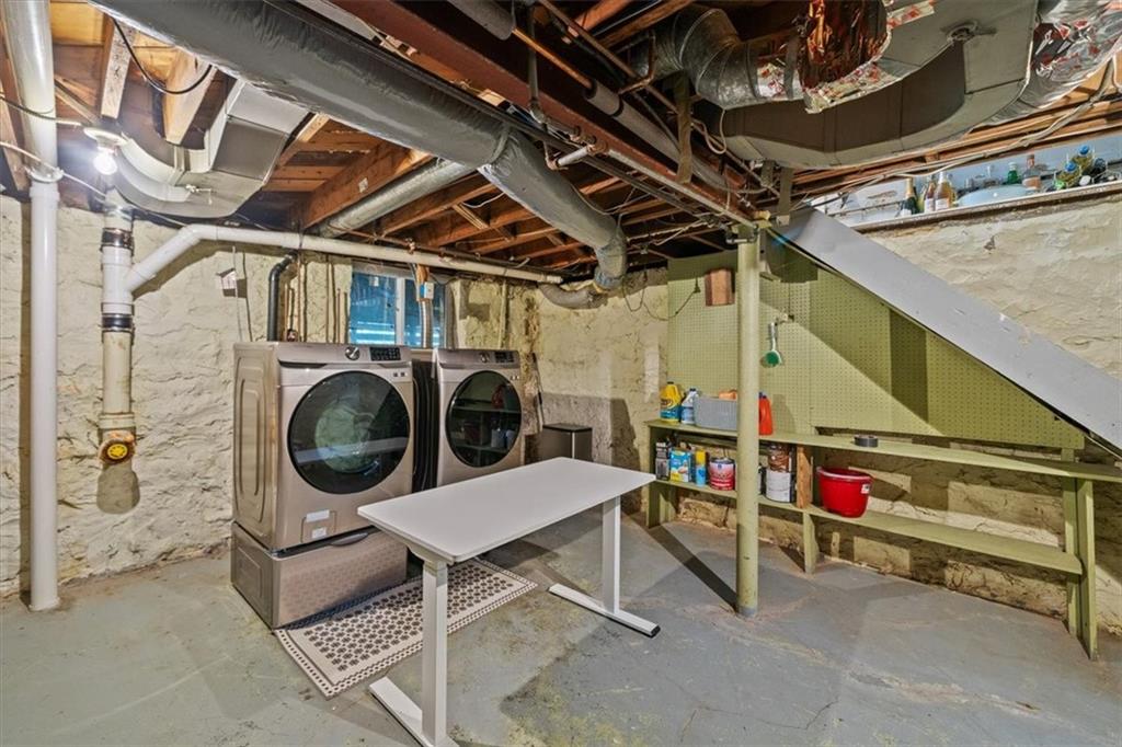 2812 West 49th Terrace Westwood, KS 66205 - Photo 22 of 35