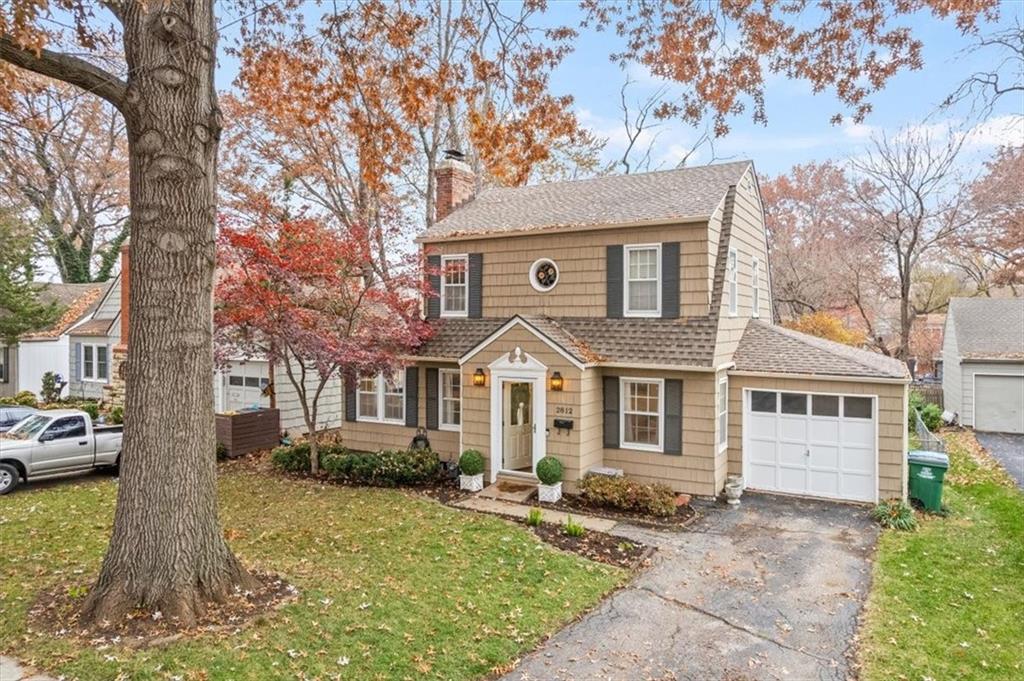 2812 West 49th Terrace Westwood, KS 66205 - Photo 4 of 35