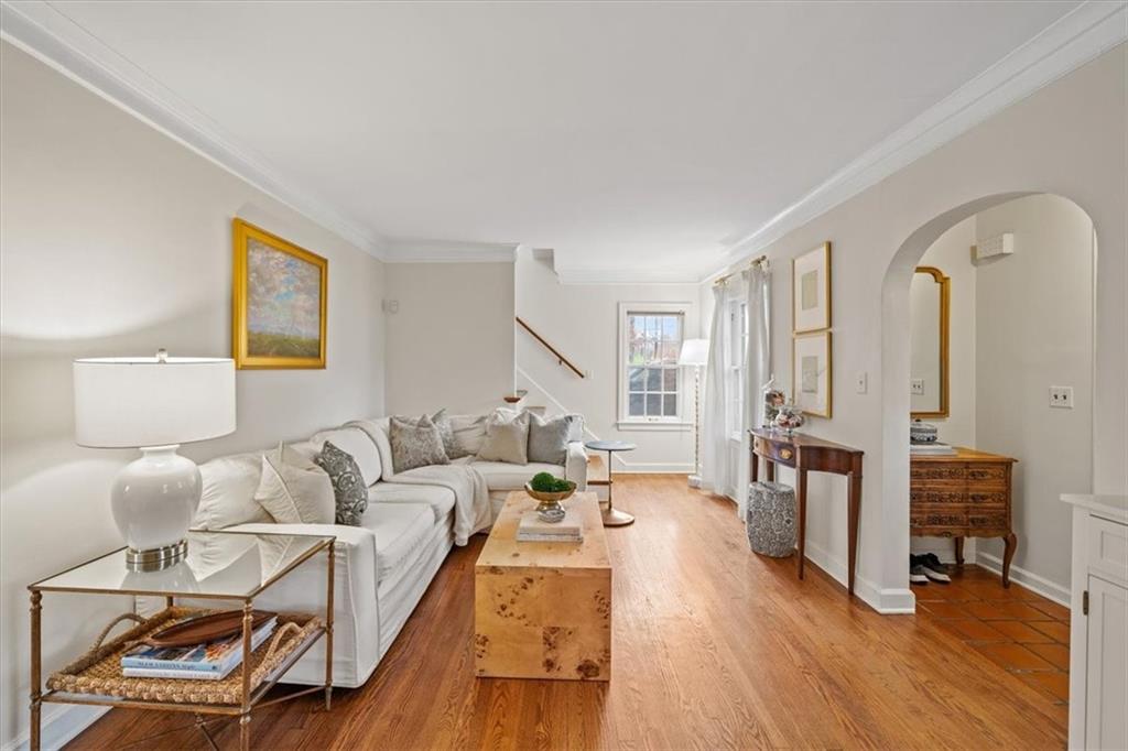 2812 West 49th Terrace Westwood, KS 66205 - Photo 7 of 35