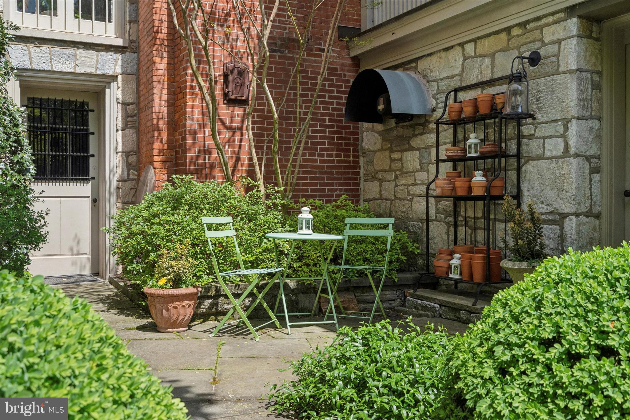 8410 Prospect Avenue Philadelphia, PA 19118 - Photo 20 of 46