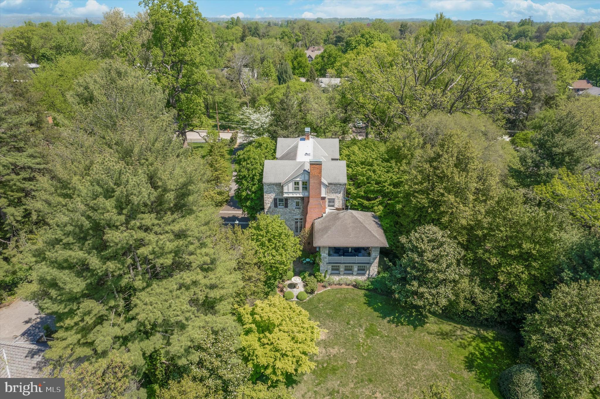 8410 Prospect Avenue Philadelphia, PA 19118 - Photo 41 of 46