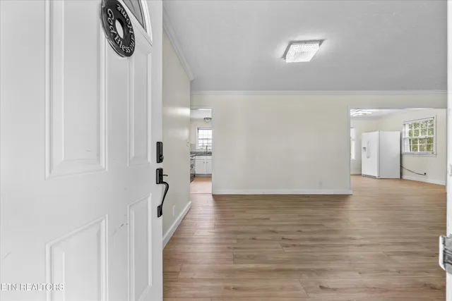 $449,900 | 4621 Royalview Road, Knoxville, TN 37921