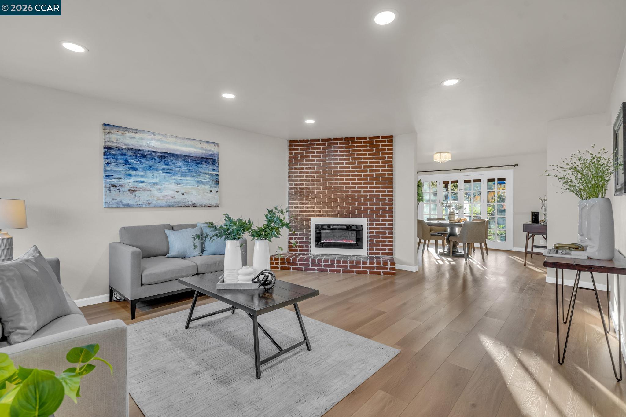 7472 Blue Fox Way San Ramon, CA 94583 - Photo 4 of 43