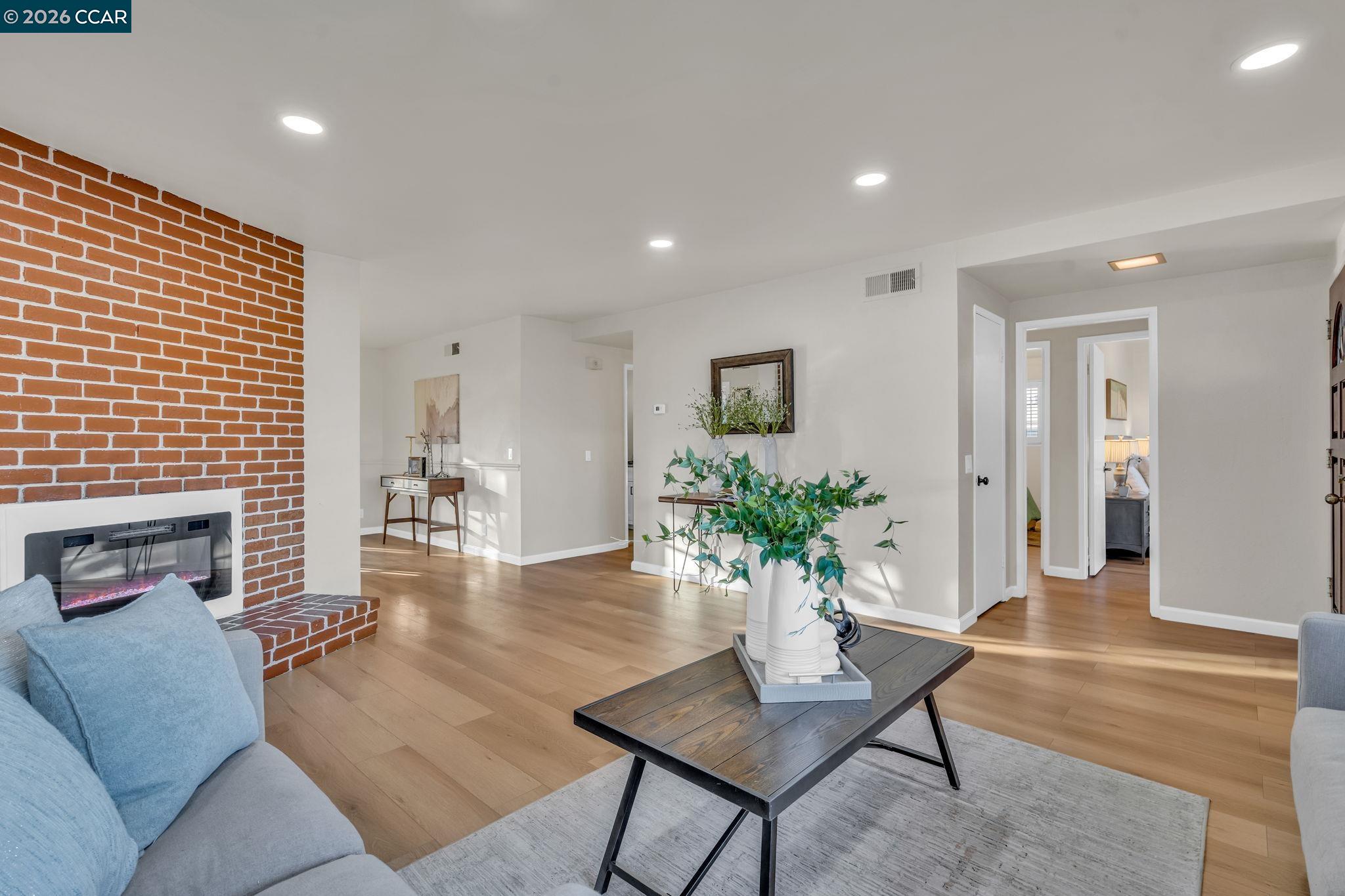 7472 Blue Fox Way San Ramon, CA 94583 - Photo 5 of 43