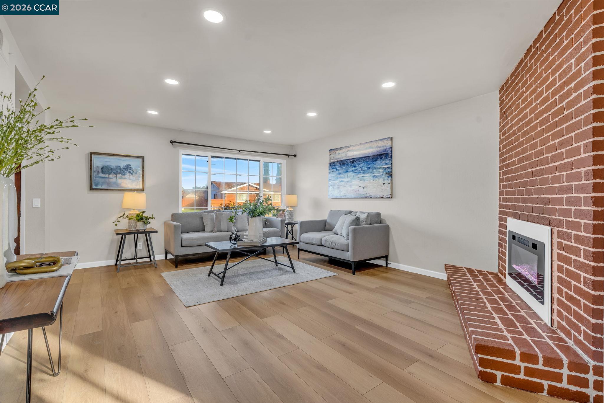 7472 Blue Fox Way San Ramon, CA 94583 - Photo 6 of 43