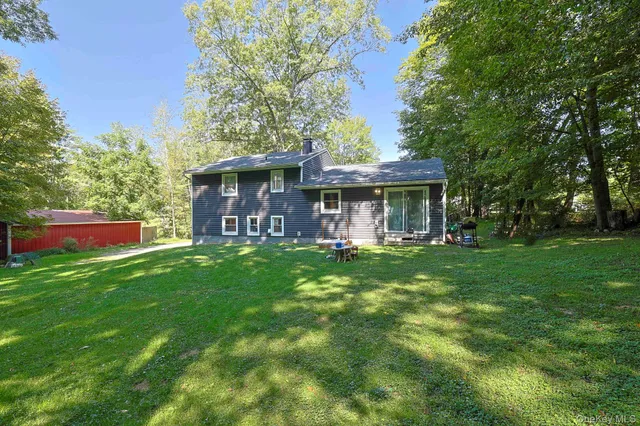 $479,900 | 587 Winterton Road, Bloomingburg, NY 12721