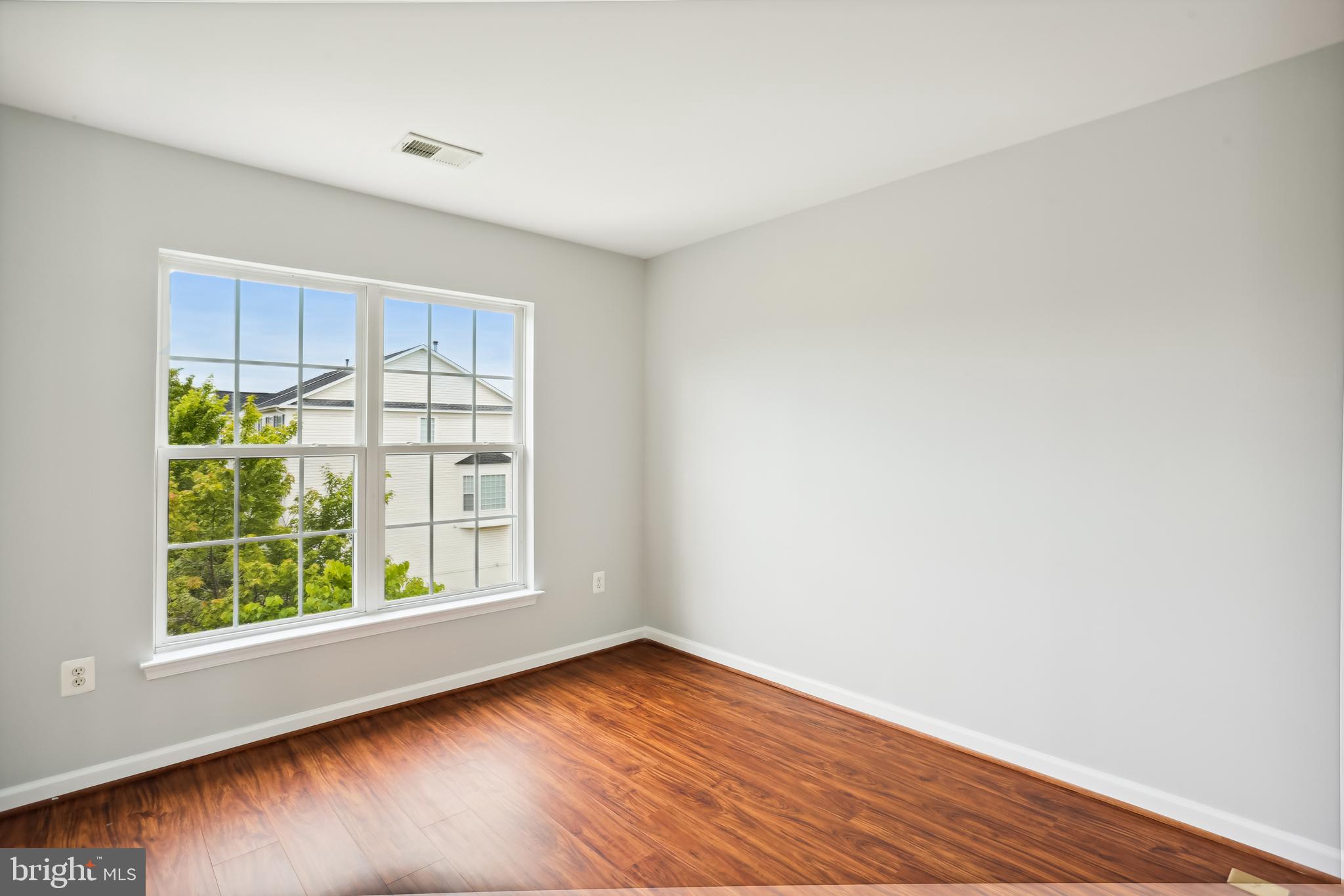 3 Inkberry Circle Gaithersburg, MD 20877 - Photo 28 of 52 Bedroom 3