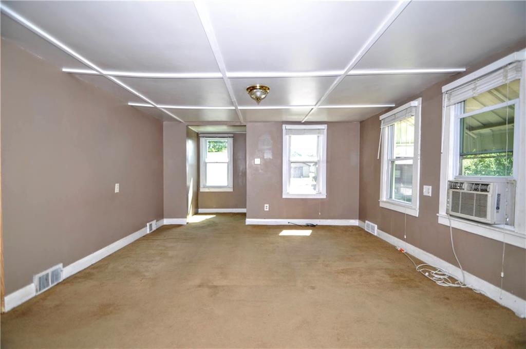 289 West Newton Road Elizabeth, PA 15037 - Photo 5 of 26 Gallery Image 5