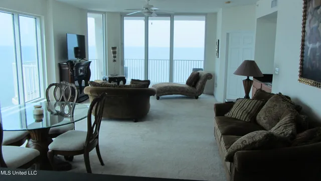 $3,100 | 2668 Beach Boulevard, Unit 1406, Biloxi, MS 39531