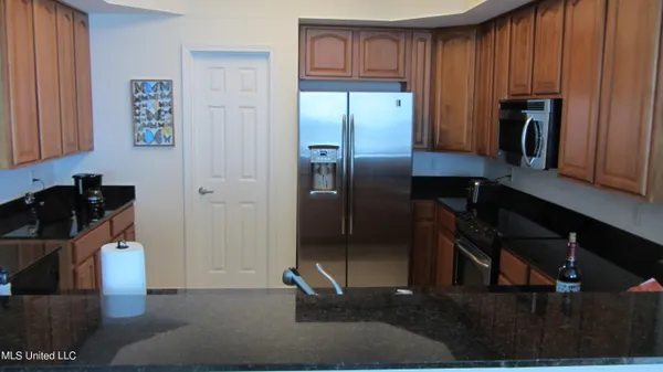 $2,900 | 2668 Beach Boulevard, Unit 1406, Biloxi, MS 39531
