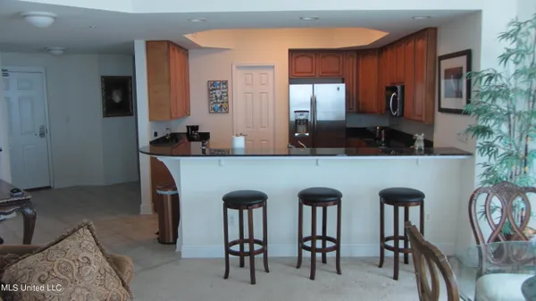 $2,900 | 2668 Beach Boulevard, Unit 1406, Biloxi, MS 39531