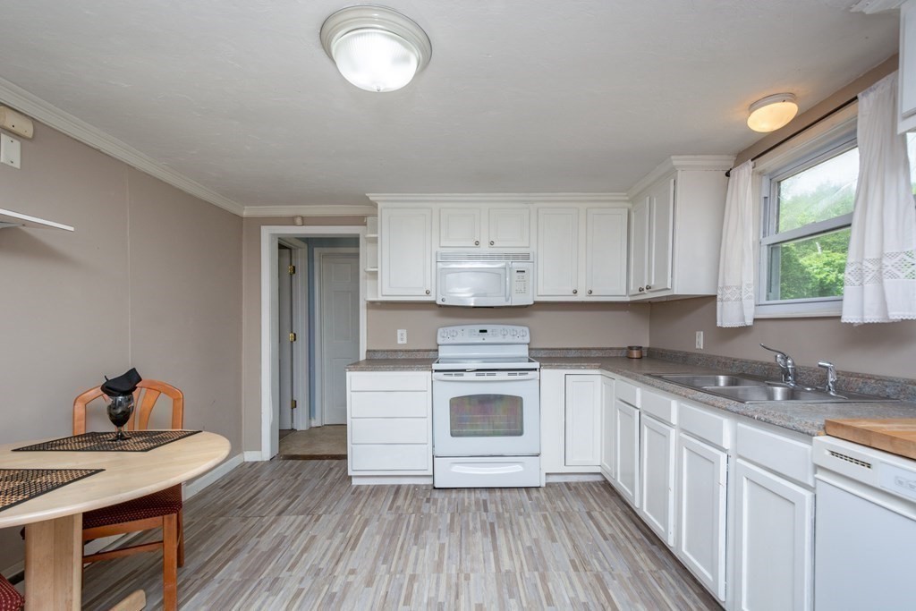 100 Clark Road Spencer, MA 01562 - Photo 16 of 42 Gallery Image 16