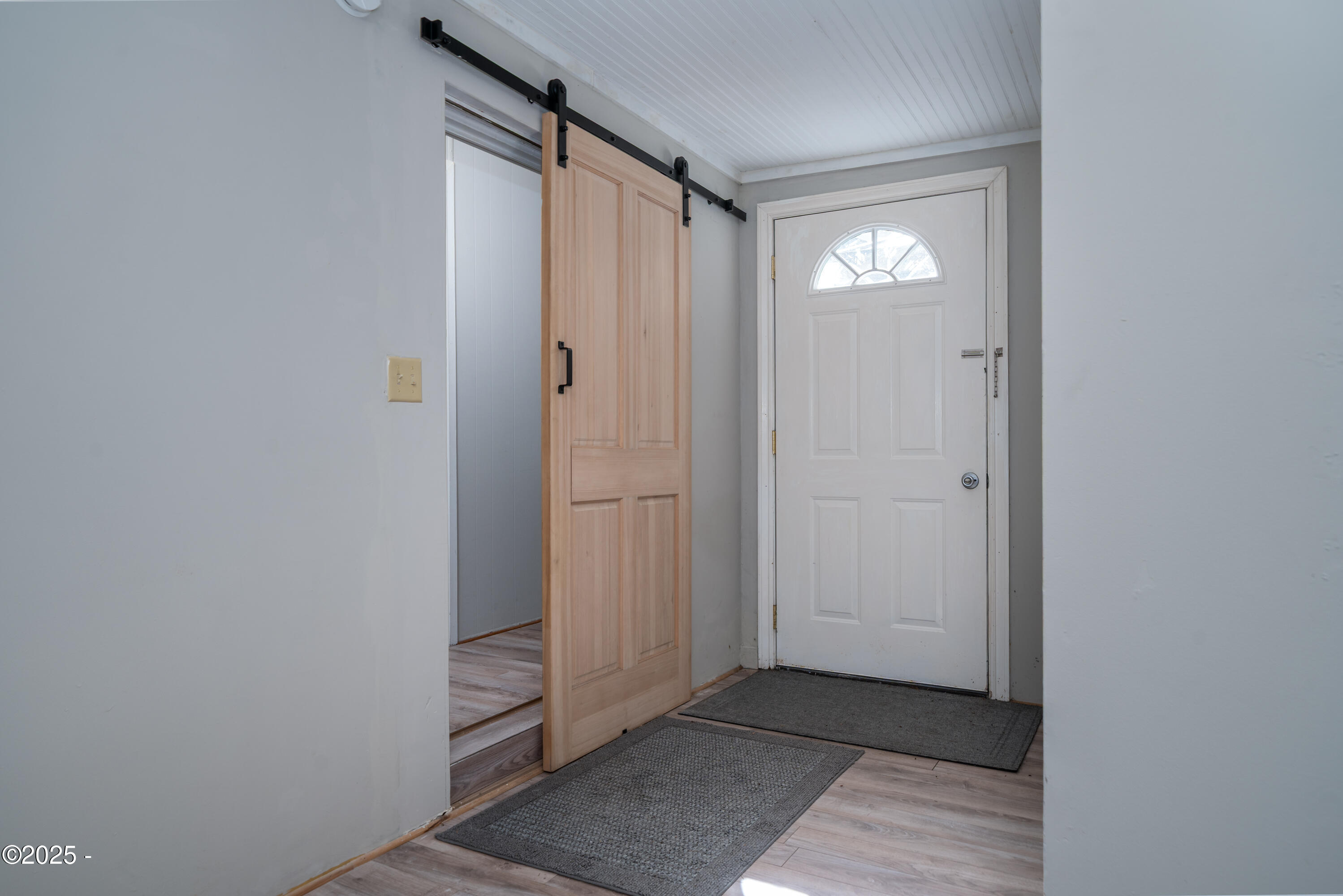 4875 Highway 101, Unit 92 Depoe Bay, OR 97341 - Photo 18 of 26 Primary Back Deck Entry
