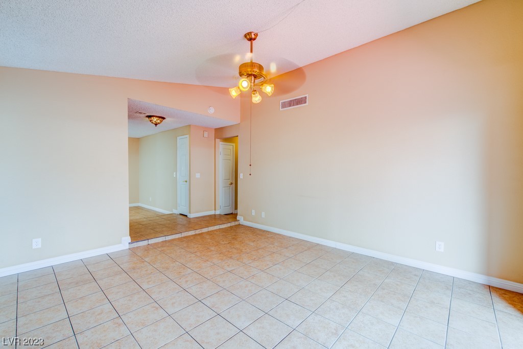 6508 Deadwood Road Las Vegas, NV 89108 - Photo 12 of 54