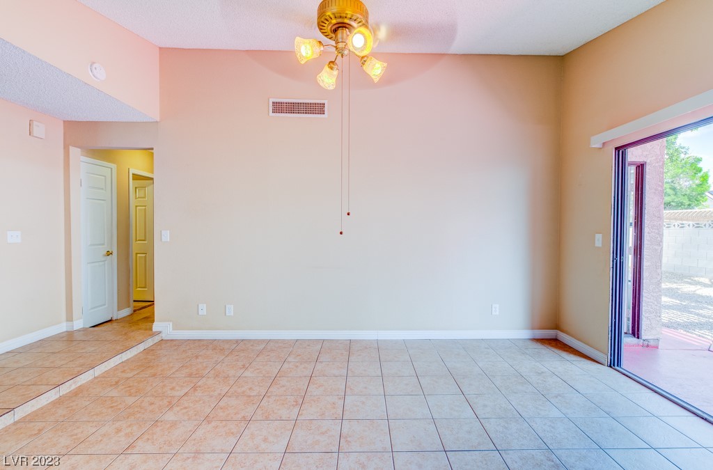6508 Deadwood Road Las Vegas, NV 89108 - Photo 13 of 54