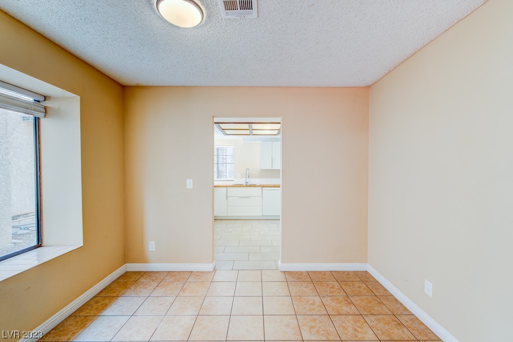 6508 Deadwood Road Las Vegas, NV 89108 - Photo 15 of 54