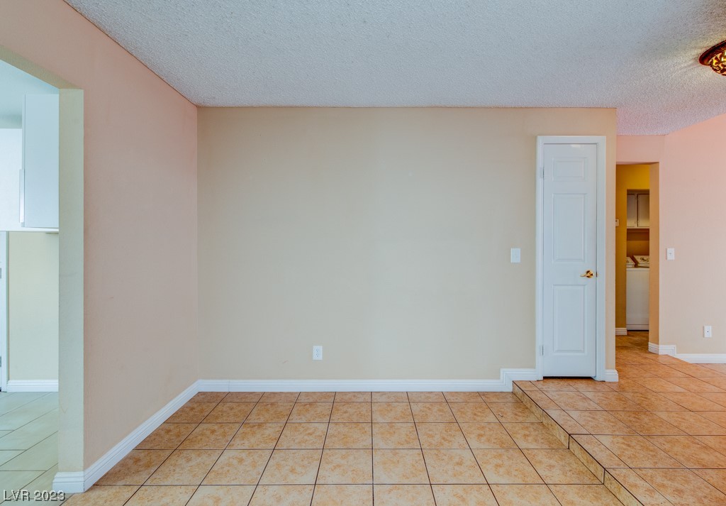 6508 Deadwood Road Las Vegas, NV 89108 - Photo 17 of 54