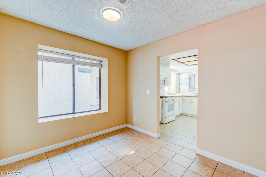 6508 Deadwood Road Las Vegas, NV 89108 - Photo 22 of 54