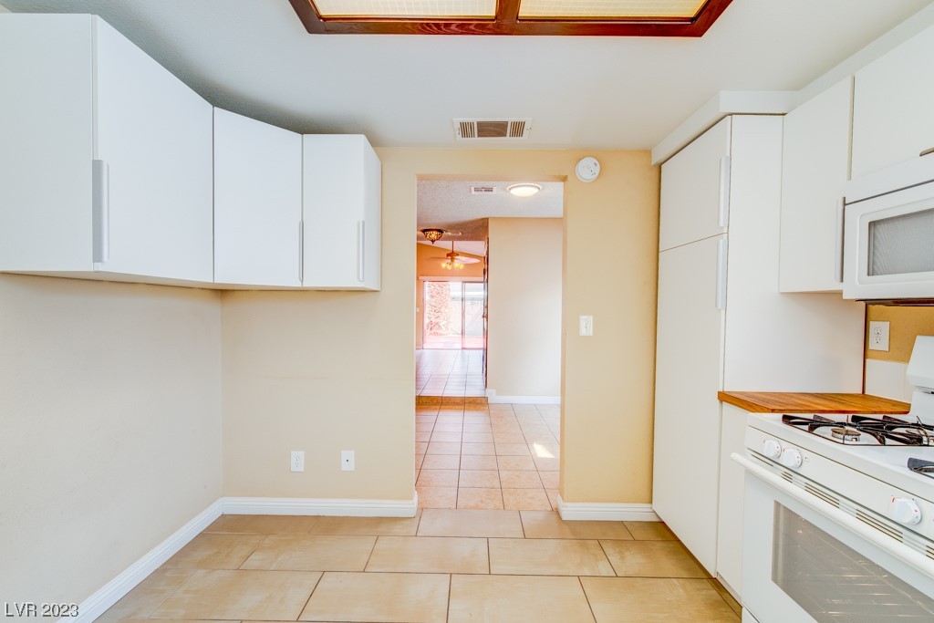 6508 Deadwood Road Las Vegas, NV 89108 - Photo 27 of 54