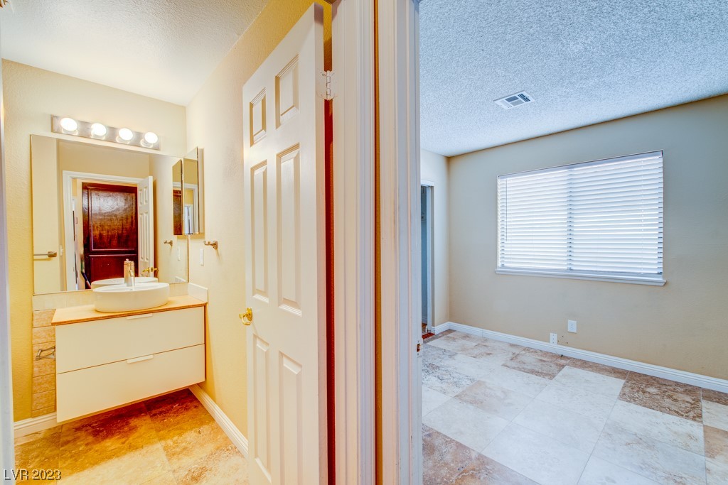 6508 Deadwood Road Las Vegas, NV 89108 - Photo 31 of 54
