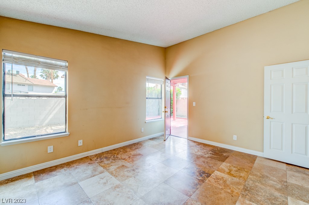 6508 Deadwood Road Las Vegas, NV 89108 - Photo 45 of 54