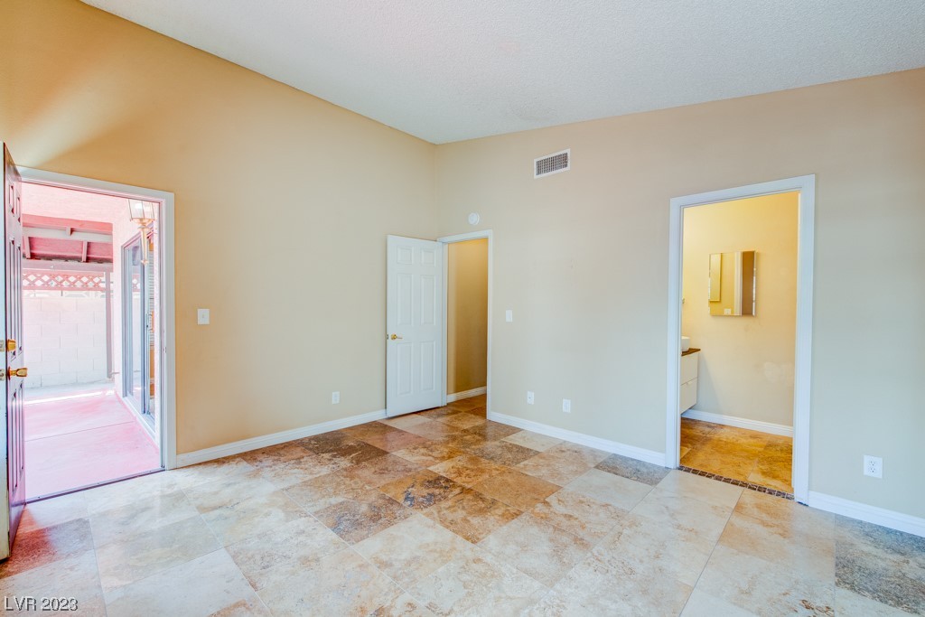 6508 Deadwood Road Las Vegas, NV 89108 - Photo 5 of 54