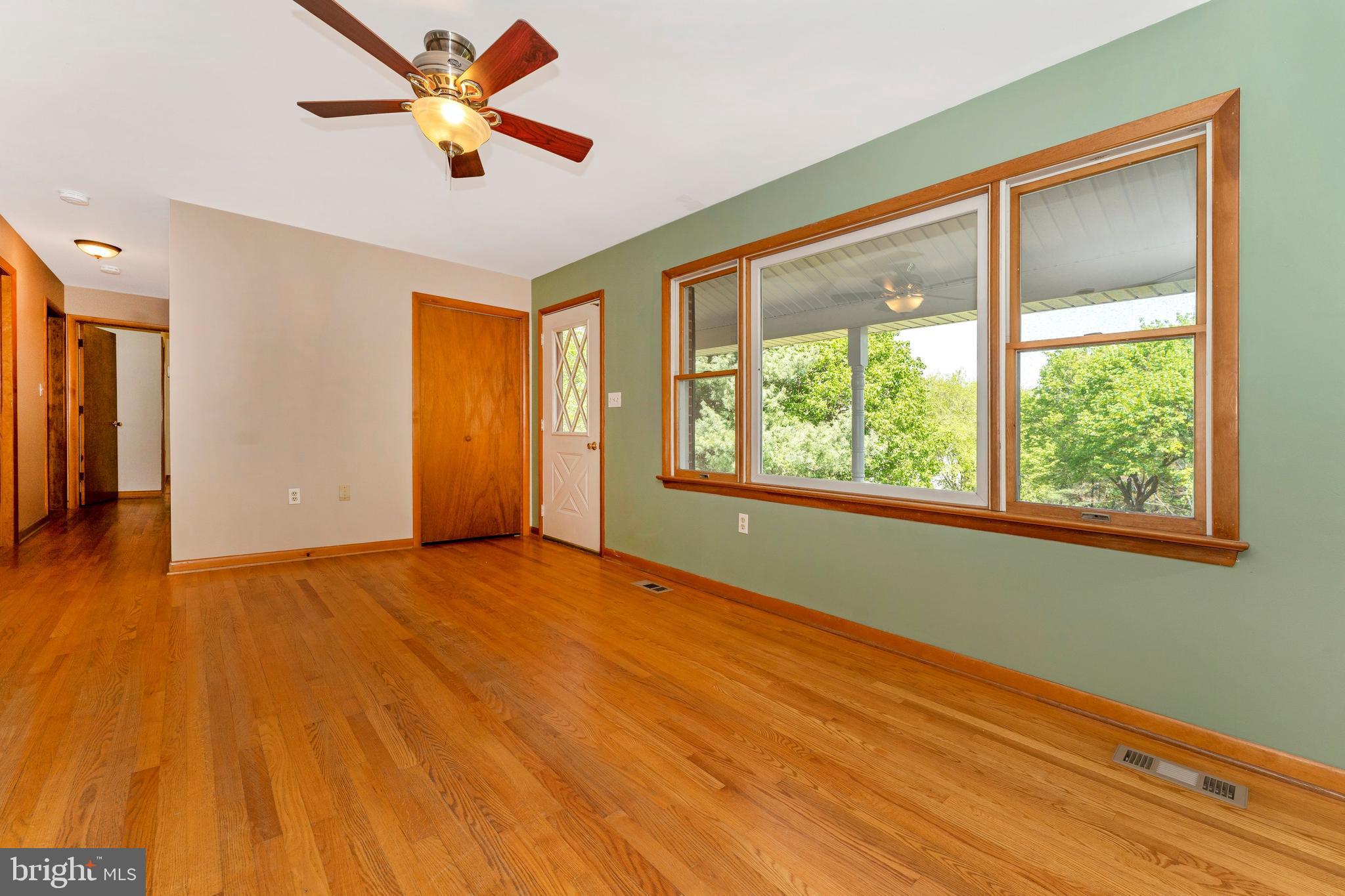 5010 Green Valley Road Monrovia, MD 21770 - Photo 13 of 34 Gallery Image 13