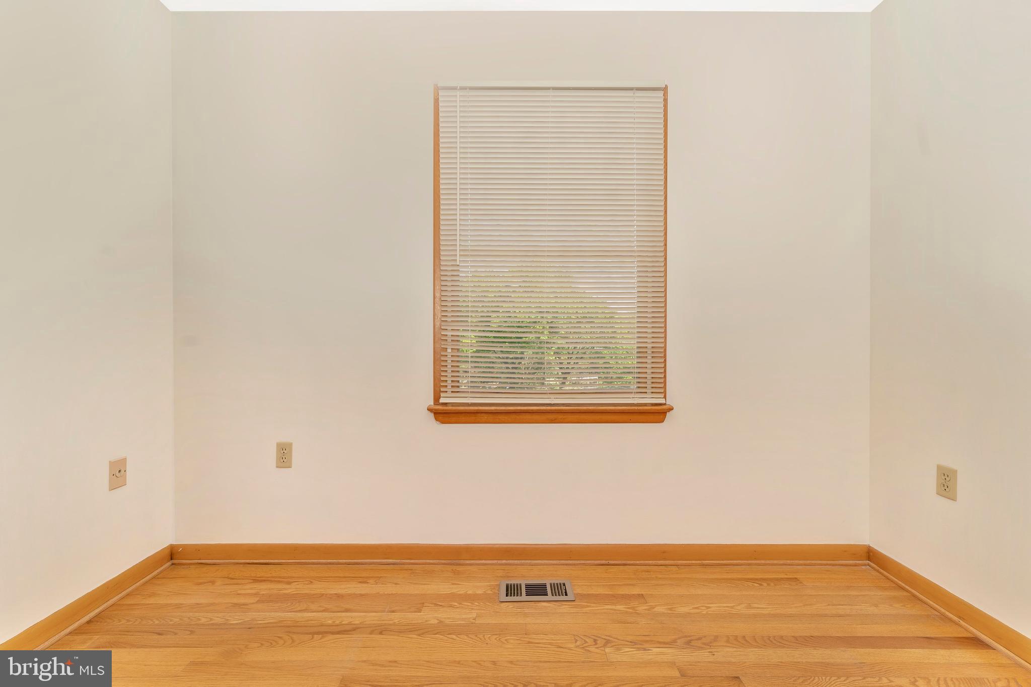 5010 Green Valley Road Monrovia, MD 21770 - Photo 14 of 34 Gallery Image 14