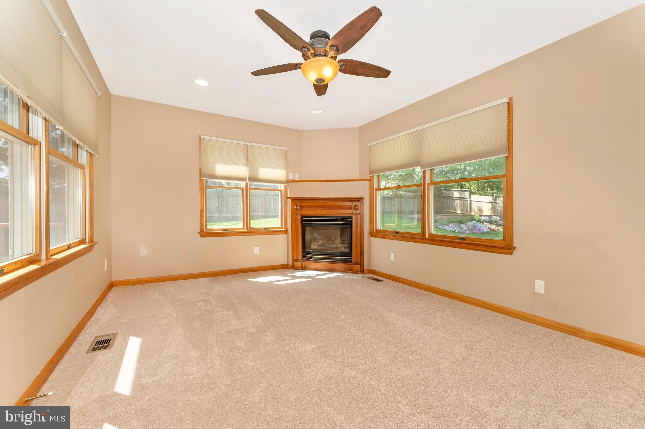 5010 Green Valley Road Monrovia, MD 21770 - Photo 9 of 34 Gallery Image 9