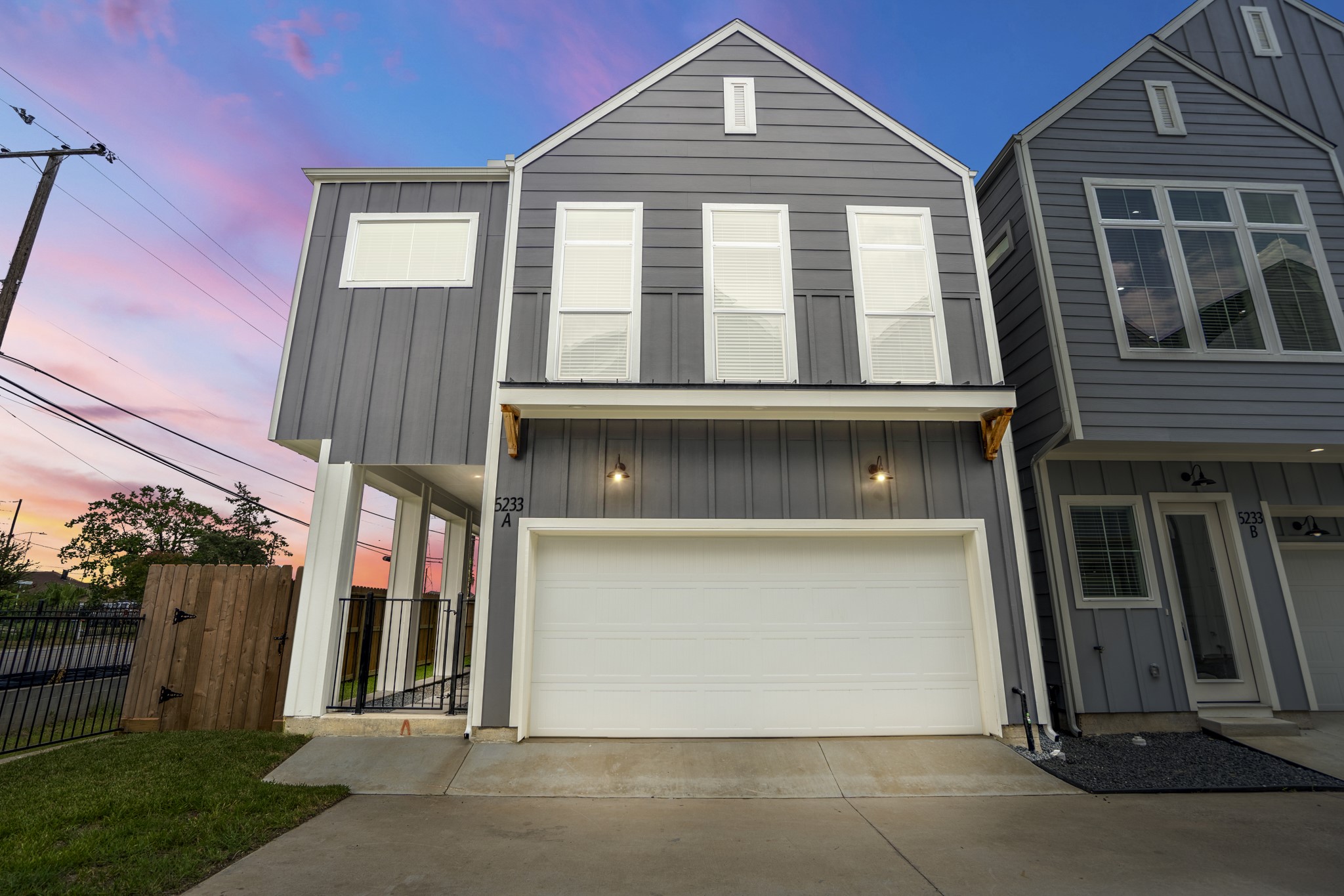 5229 Hillman Street, Unit A Houston, TX 77023 - Photo 2 of 50 a front view of a house