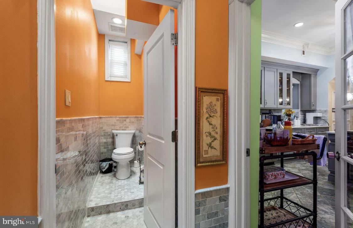 26 Strawberry Street Philadelphia, PA 19106 - Photo 13 of 64 1st floor