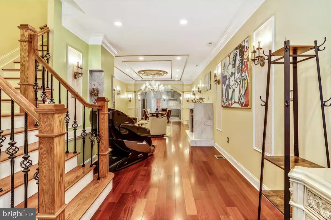 26 Strawberry Street Philadelphia, PA 19106 - Photo 2 of 64 1st floor